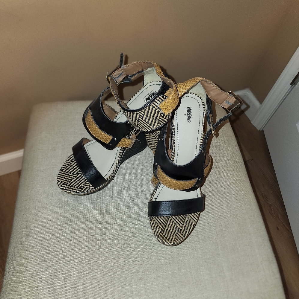 Tribal Color Wedge sandals by Mossimo Size 9